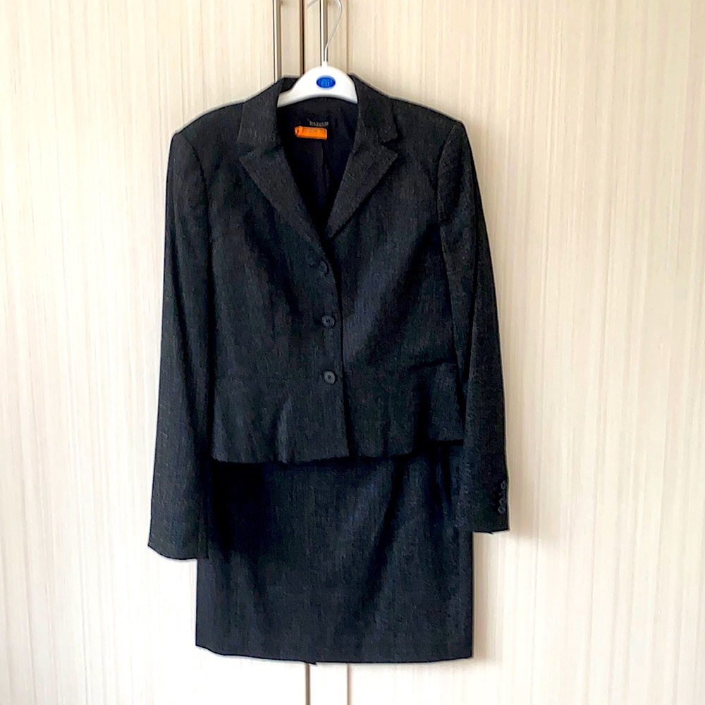 Size 8 Ann Taylor Dark Grey Skirt Suit